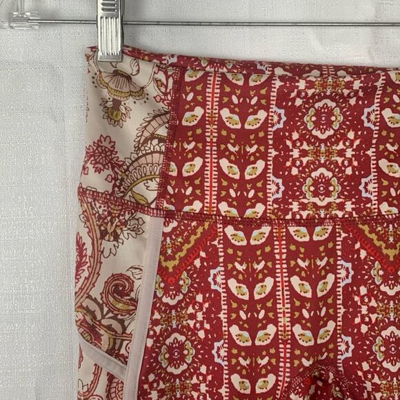 Free People Movement womens XS paisley leggings red white ruched you FP gym - Picture 4 of 8
